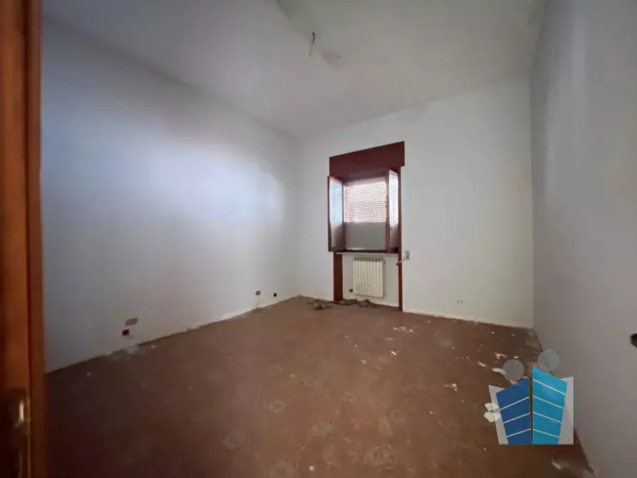 Immagine 28 di Palazzo in vendita  in via puglia angolo via abbruzzi a San Cesario Di Lecce