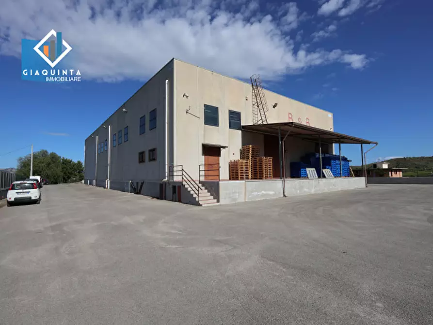 Immagine 30 di Capannone industriale in vendita  in strada provinciale 74 snc a Palagonia