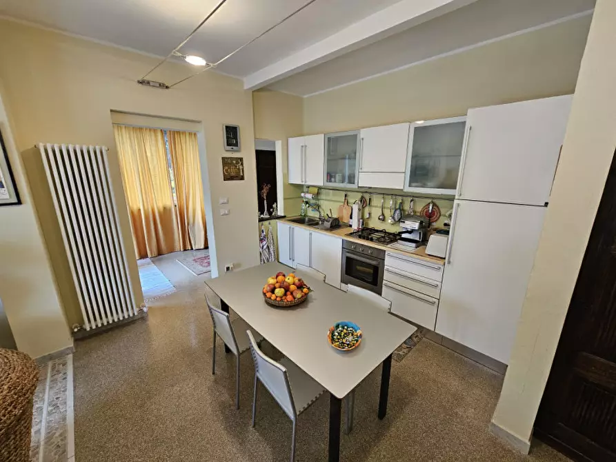 Immagine 13 di Appartamento in vendita  in VIA SAN MAURIZIO DEI MONTI 21 a Rapallo