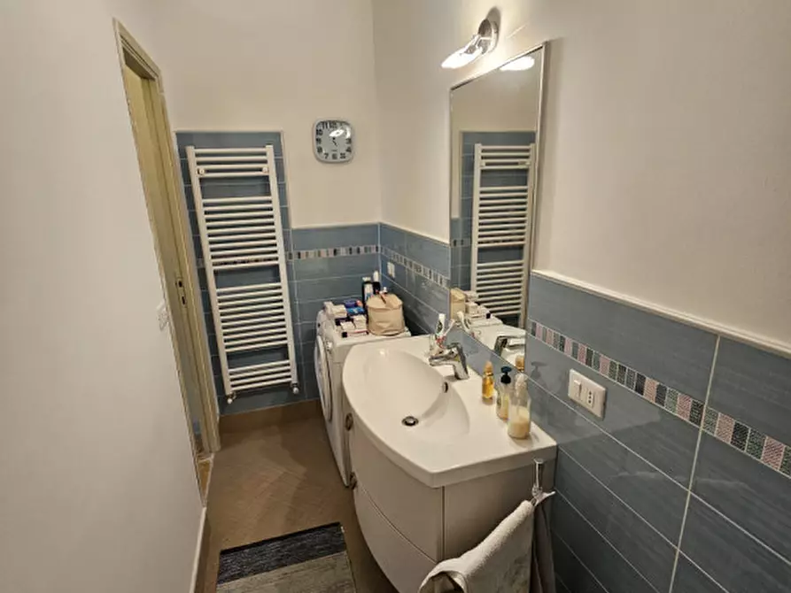 Immagine 20 di Appartamento in vendita  in VIA SAN MAURIZIO DEI MONTI 21 a Rapallo