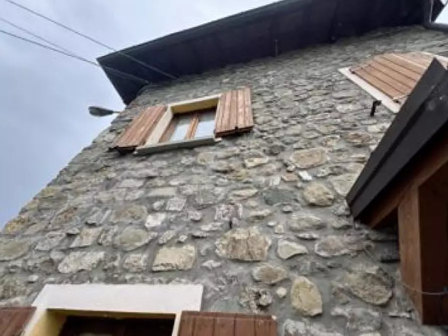 Immagine 6 di Casa indipendente in vendita  in via Casale 23 a Ventasso