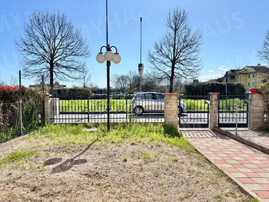 Immagine 49 di Appartamento in vendita  in via corelli 16 a Gatteo