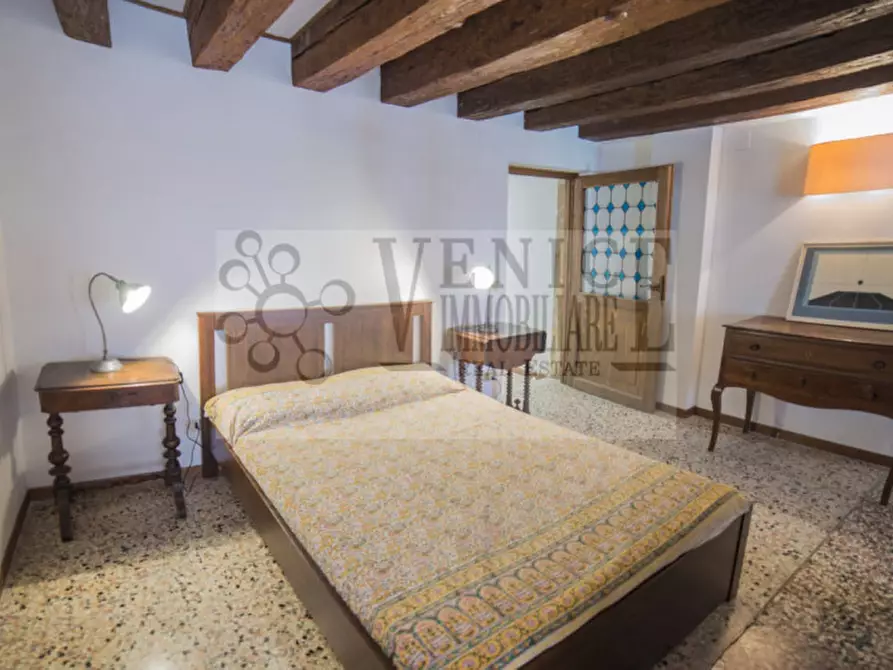 Immagine 9 di Appartamento in vendita  a Venezia