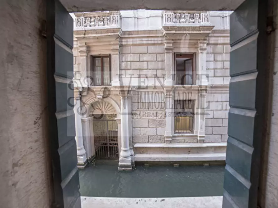 Immagine 23 di Appartamento in vendita  a Venezia