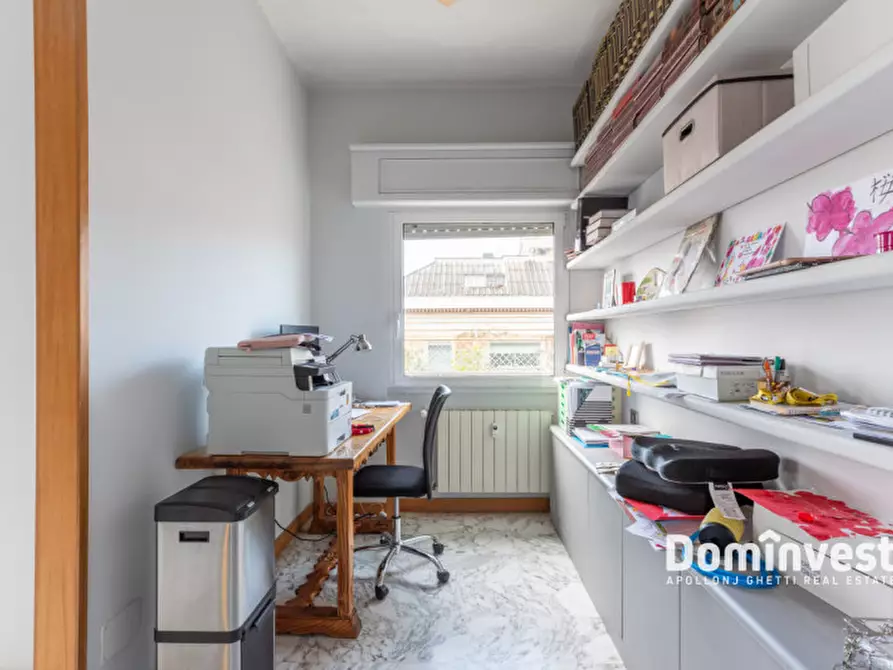 Immagine 21 di Attico in vendita  in Via Costantino Maes a Roma