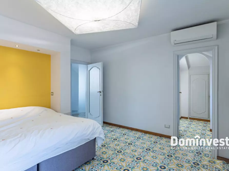 Immagine 29 di Attico in vendita  in Via Costantino Maes a Roma