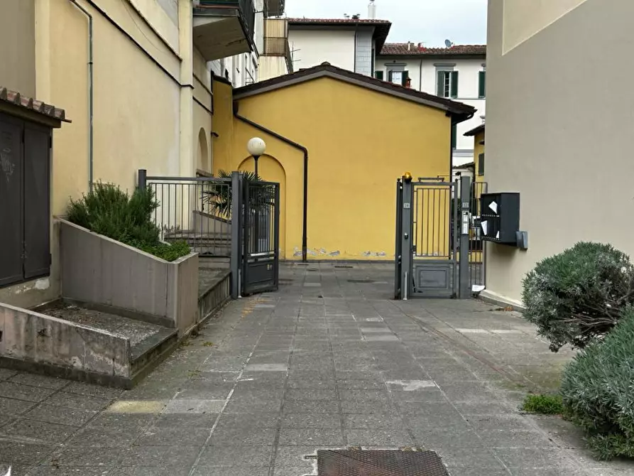 Immagine 29 di Villetta a schiera in affitto  in VIA LORENZO BARTOLINI a Firenze