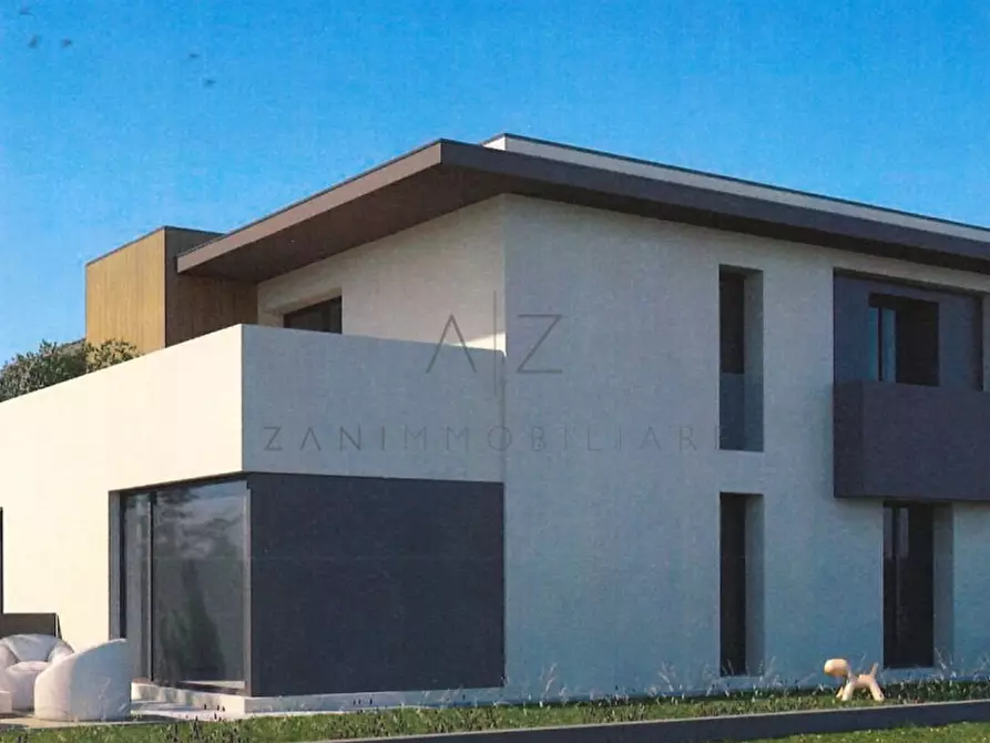 Immagine 3 di Appartamento in vendita  in Via degli Abeti a Castelfranco Veneto