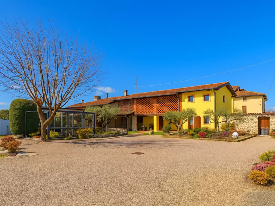 Immagine 8 di Attività commerciale in vendita  in VIA POVEGLIANO a Povegliano Veronese