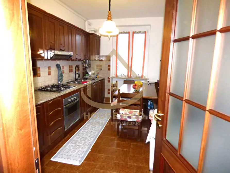 Immagine 5 di Appartamento in vendita  in Via Campana a Cilavegna