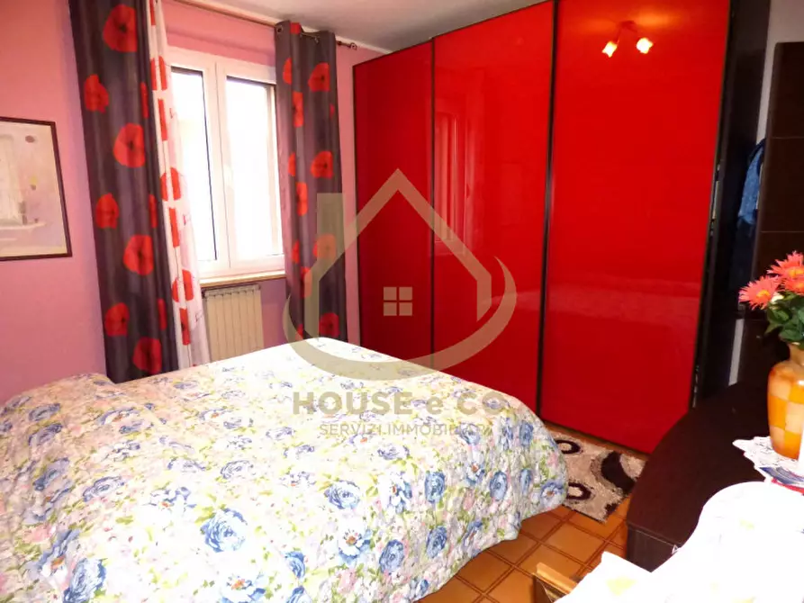 Immagine 16 di Appartamento in vendita  in Via Campana a Cilavegna