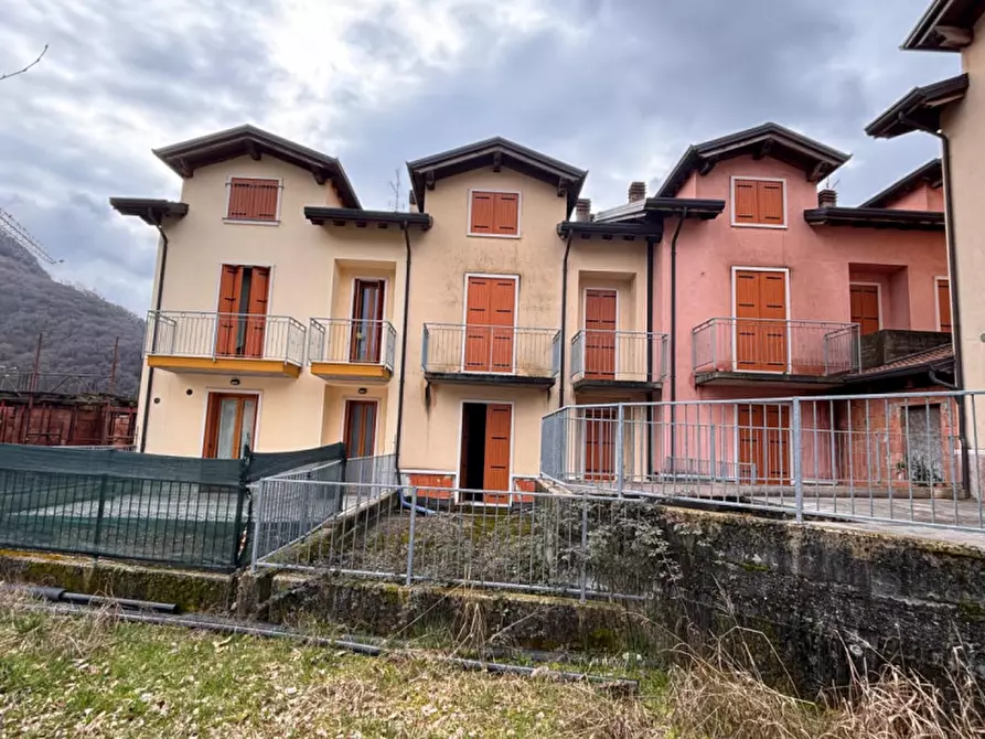 Immagine 24 di Villetta a schiera in vendita  a Badia Calavena