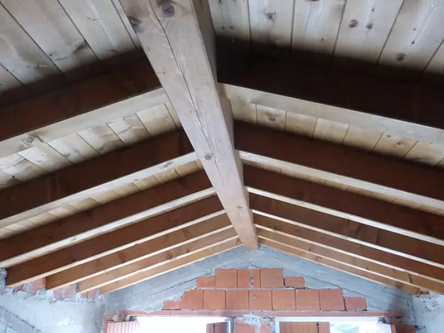 Immagine 28 di Villetta a schiera in vendita  a Badia Calavena