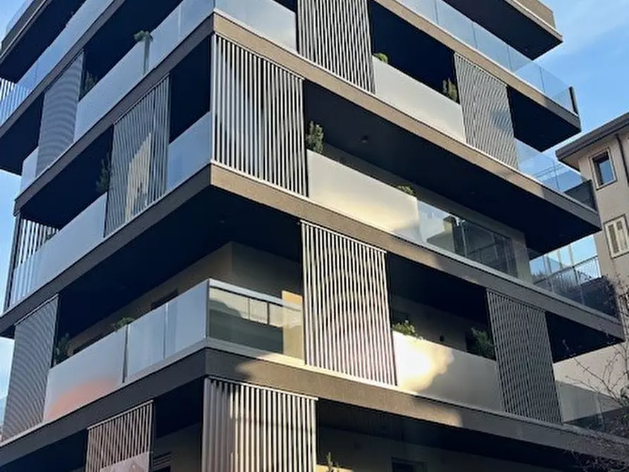 Immagine 2 di Appartamento in vendita  in Viale Giuseppe Garibaldi a Venezia