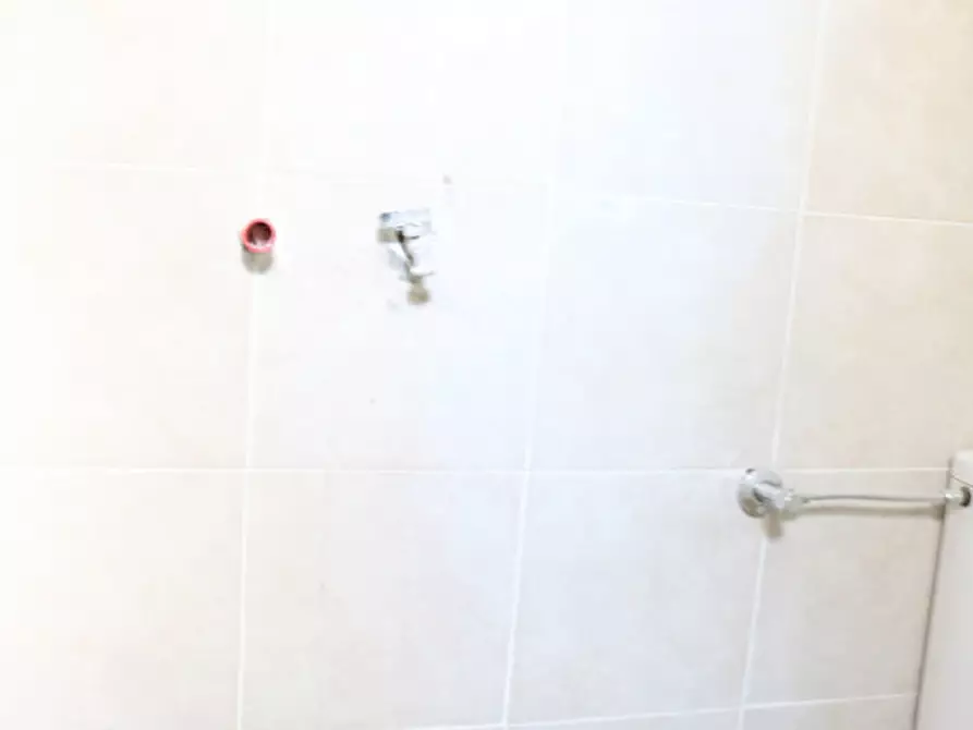 Immagine 7 di Magazzino in vendita  in Via Bassano del Grappa - Bassano-Del-Grappa-Straße a Bolzano