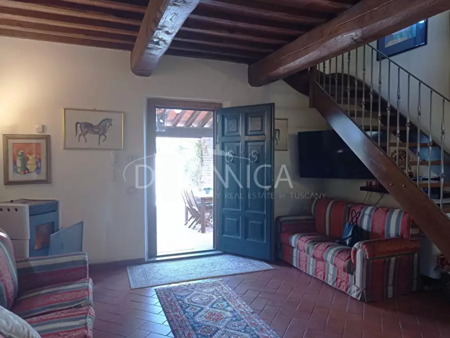 Immagine 32 di Rustico / casale in vendita  in Via Giovanni XXIII 1 a Vinci