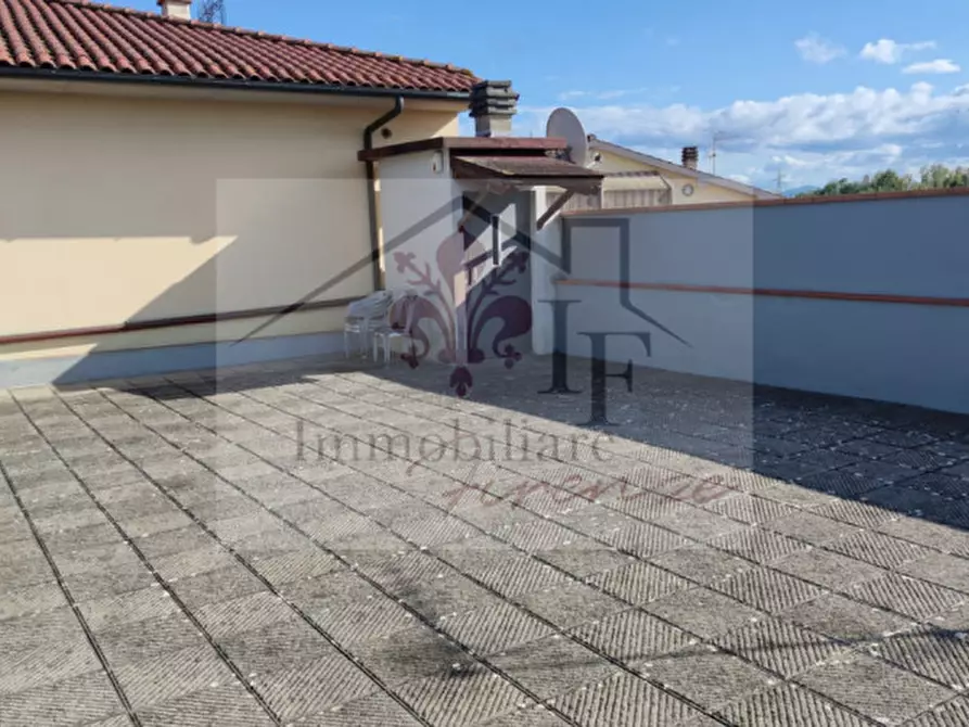 Immagine 24 di Villetta a schiera in vendita  in Via Pistoiese a Campi Bisenzio