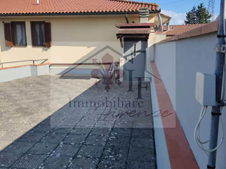 Immagine 25 di Villetta a schiera in vendita  in Via Pistoiese a Campi Bisenzio