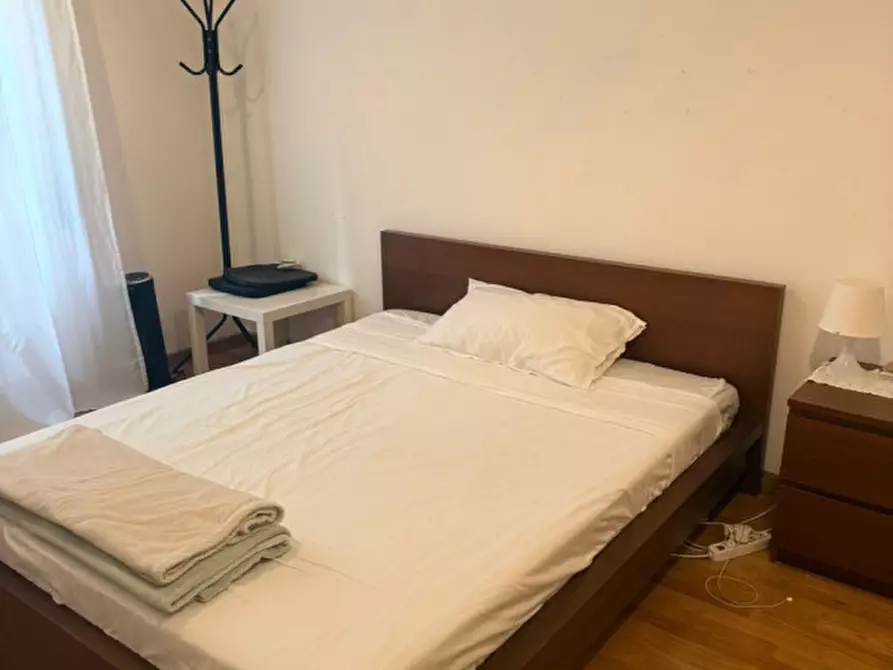 Immagine 3 di Camera in affitto  in Via Vincenzo Picardi a Roma