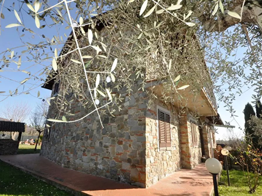 Immagine 22 di Villa in vendita  in via di Montemarciano a Terranuova Bracciolini