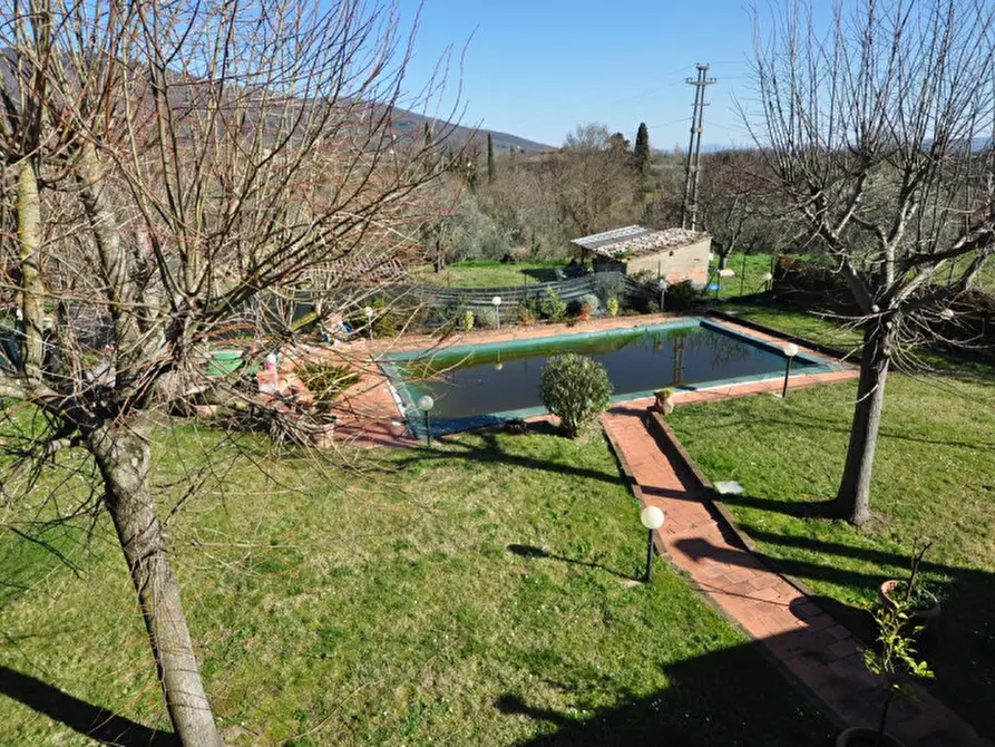 Immagine 30 di Villa in vendita  in via di Montemarciano a Terranuova Bracciolini