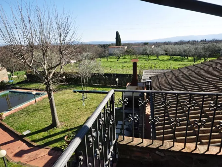 Immagine 31 di Villa in vendita  in via di Montemarciano a Terranuova Bracciolini