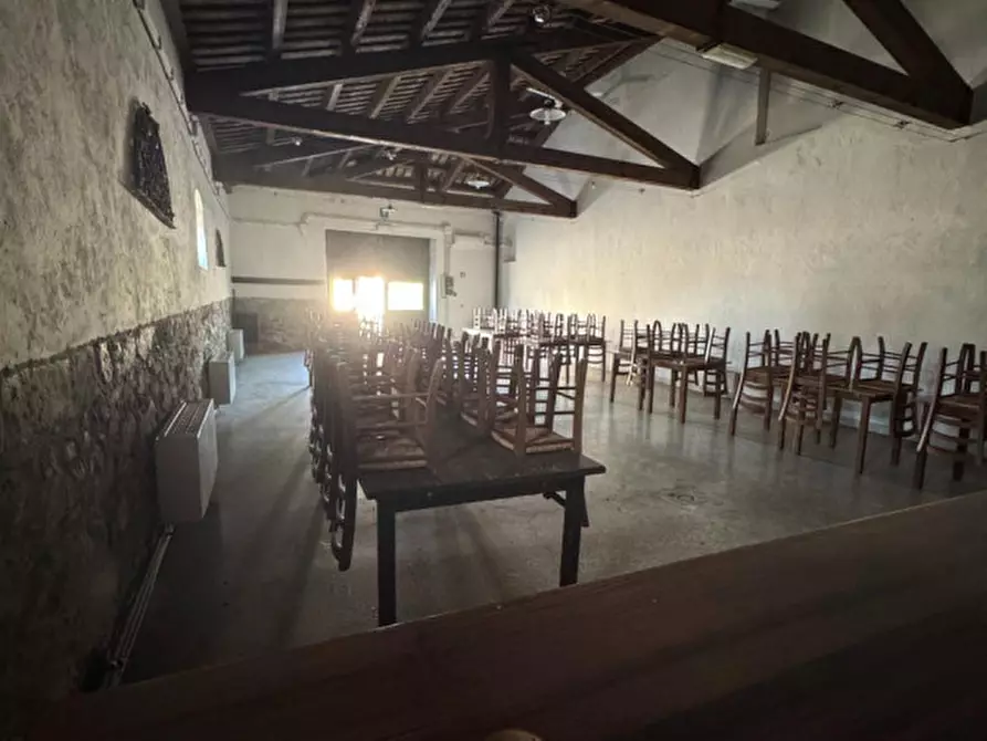Immagine 17 di Attività commerciale in affitto  in Via Quattro Novembre 35 a San Giovanni Al Natisone