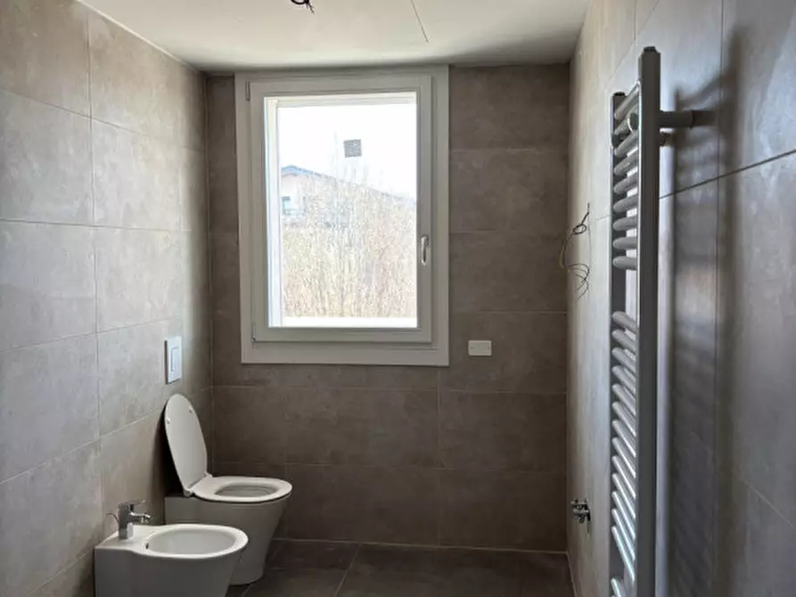 Immagine 13 di Appartamento in vendita  in Via Nazario Sauro a Selvazzano Dentro