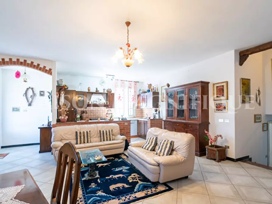 Immagine 4 di Villa in vendita  in Via Argine Volano a Ferrara