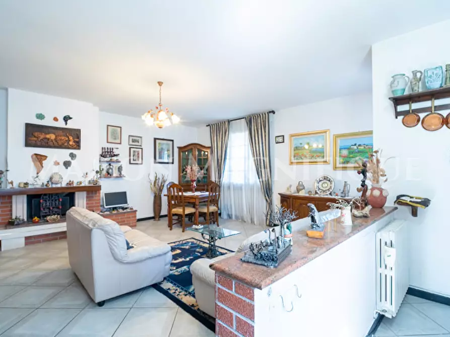 Immagine 6 di Villa in vendita  in Via Argine Volano a Ferrara