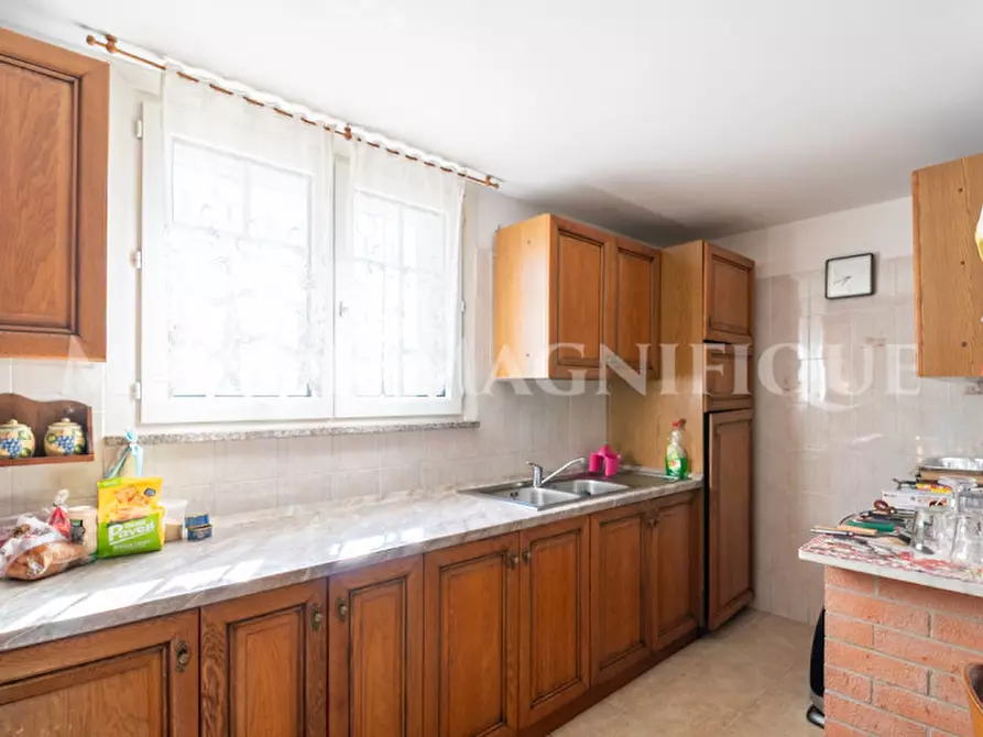 Immagine 29 di Villa in vendita  in Via Argine Volano a Ferrara