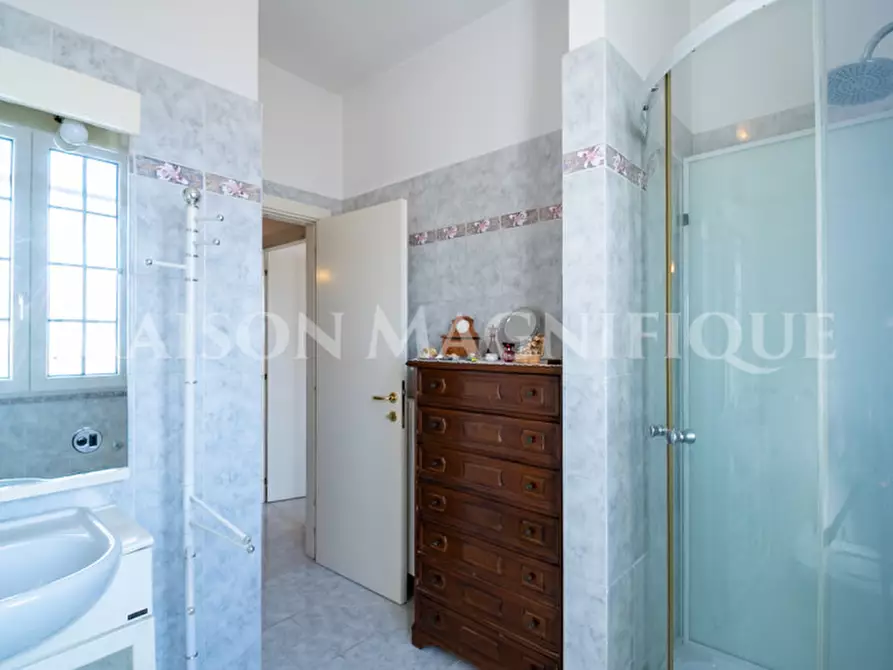 Immagine 36 di Villa in vendita  in Via Argine Volano a Ferrara