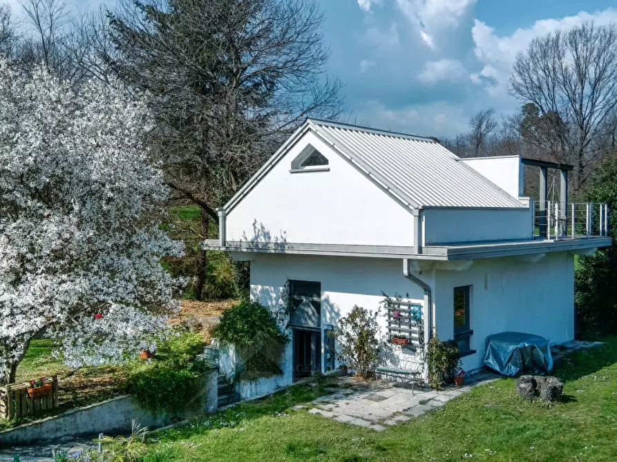 Immagine 4 di Casa indipendente in vendita  in via dolomiti 8 a Oleggio Castello