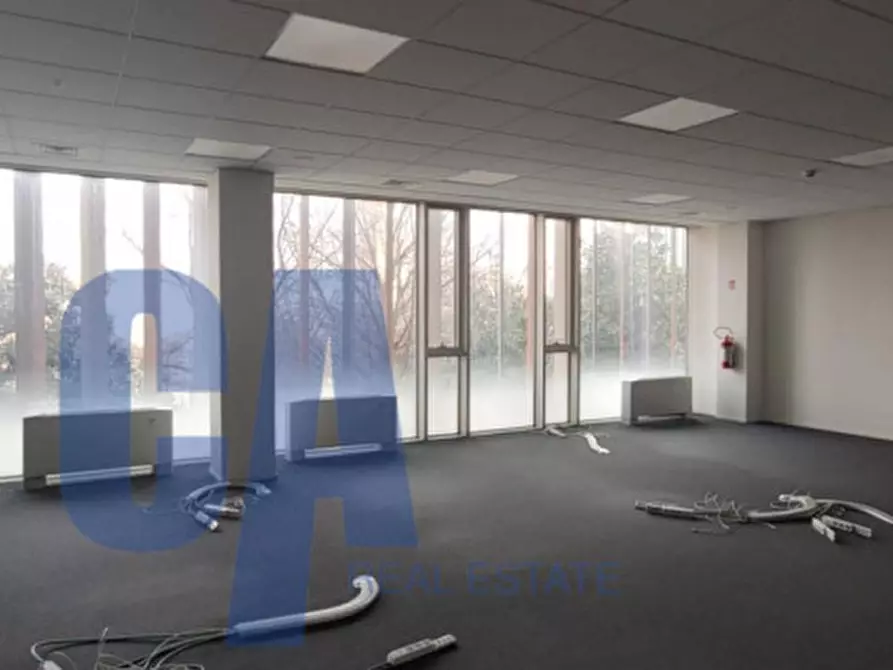 Immagine 21 di Ufficio in affitto  in VIALE SARCA a Milano