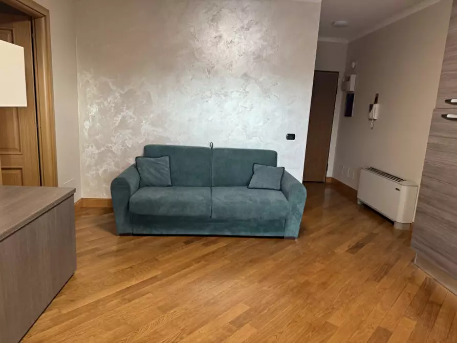 Immagine 57 di Appartamento in affitto  in Via Andrea Cascella a Roma