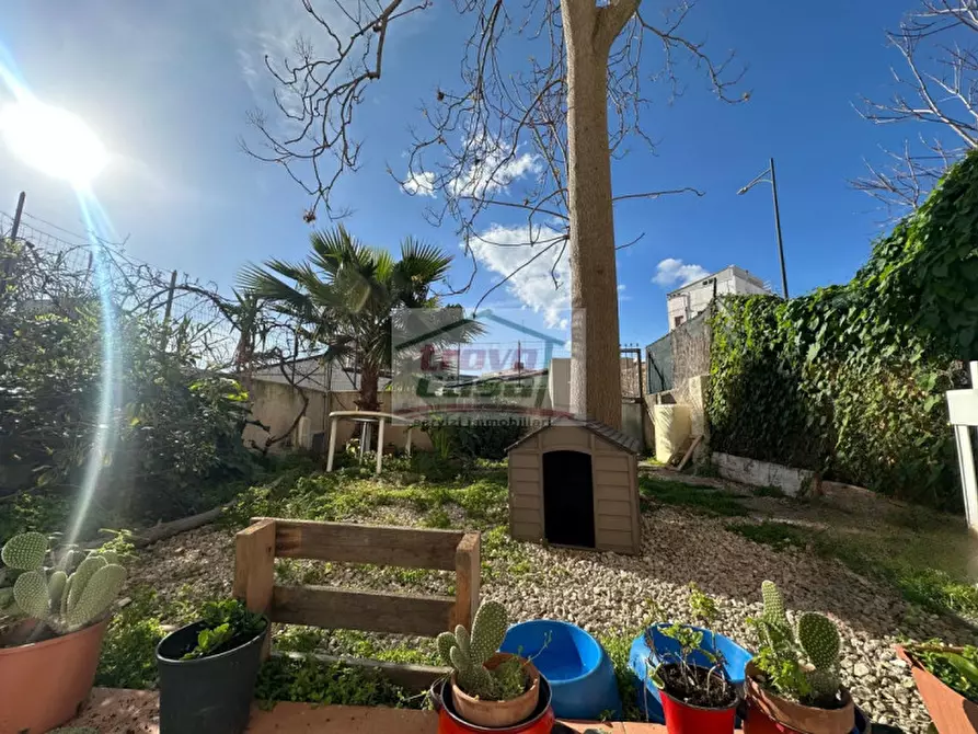 Immagine 10 di Appartamento in vendita  in Riviera Dionisio il Grande 107 a Siracusa