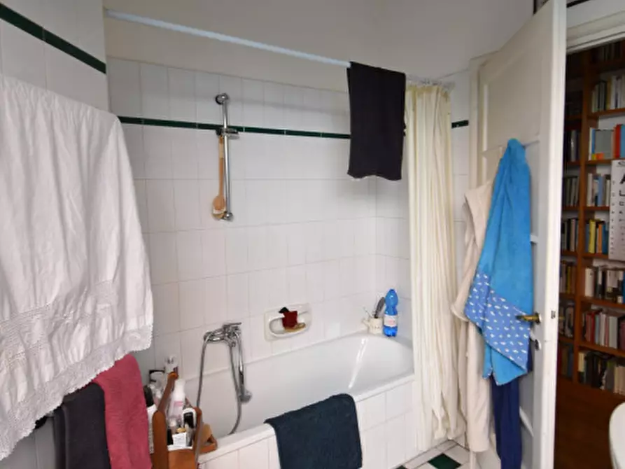 Immagine 22 di Appartamento in vendita  in Via Giuseppe Parini a Roma