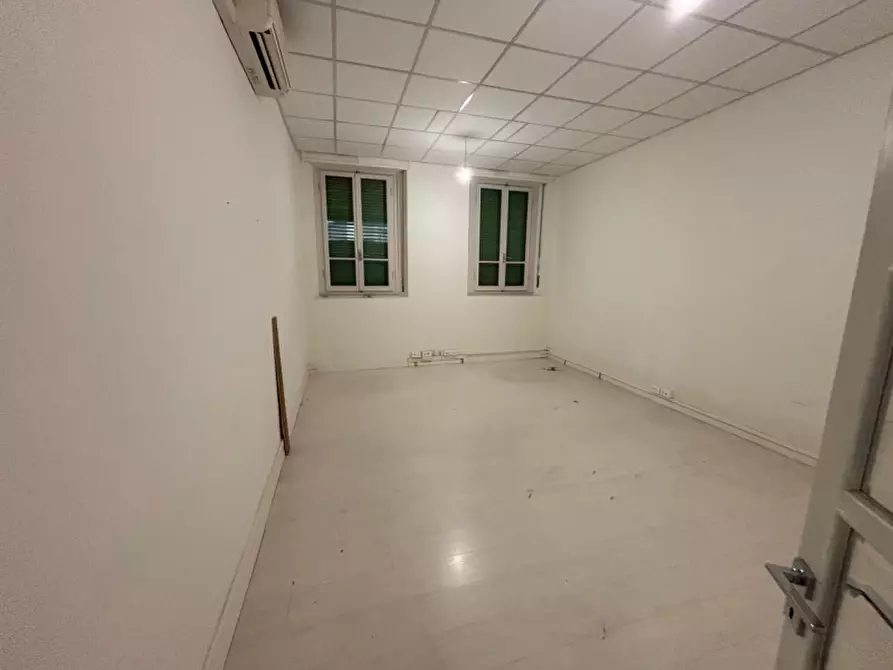 Immagine 6 di Magazzino in affitto  in VIA SOLDANI a Firenze