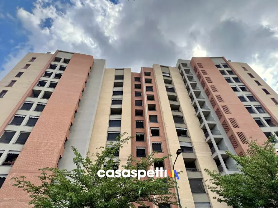 Immagine 1 di Appartamento in vendita  in Via Roberto Tremelloni 42 a Milano