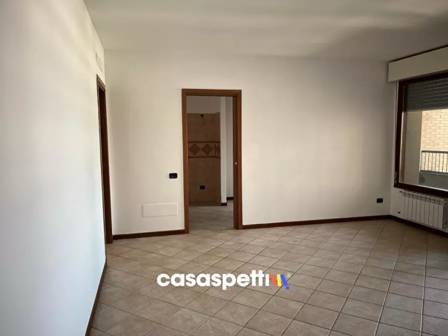 Immagine 12 di Appartamento in vendita  in Via Roberto Tremelloni 42 a Milano