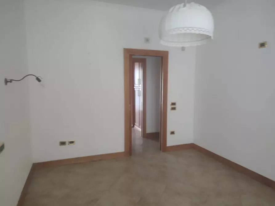 Immagine 7 di Appartamento in affitto  in Parco carelli a Napoli