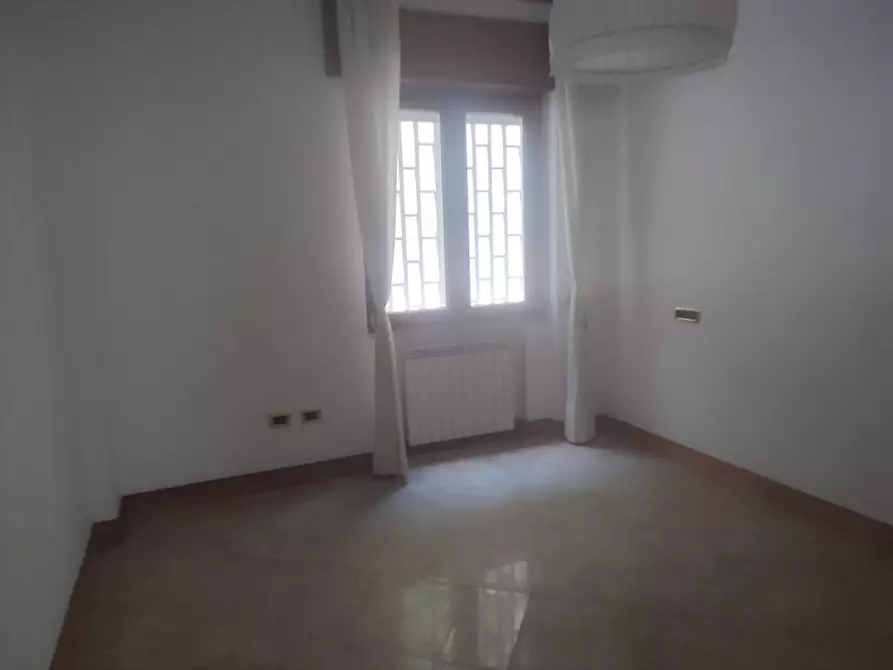 Immagine 9 di Appartamento in affitto  in Parco carelli a Napoli