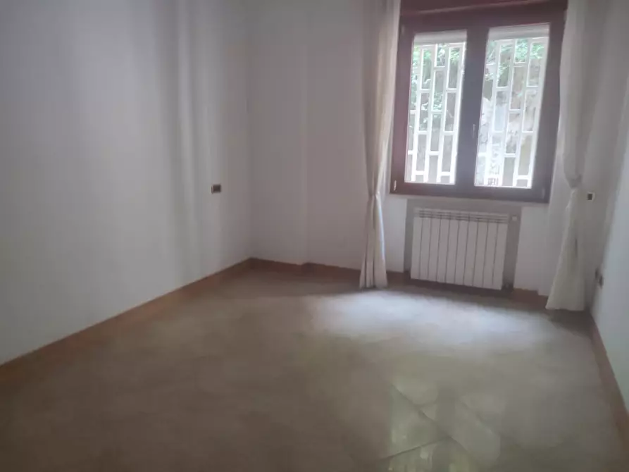 Immagine 17 di Appartamento in affitto  in Parco carelli a Napoli