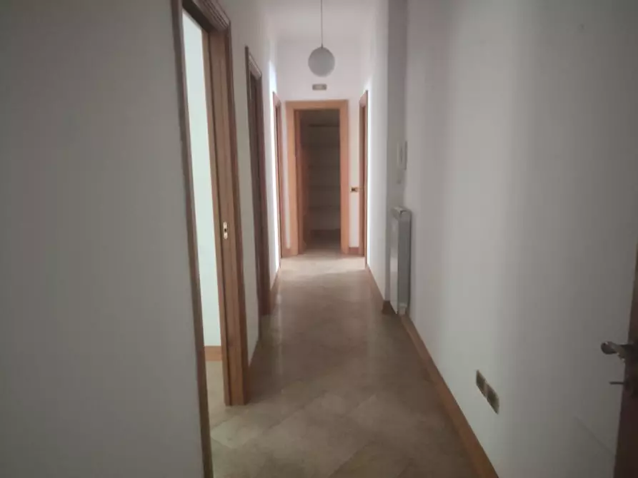 Immagine 19 di Appartamento in affitto  in Parco carelli a Napoli