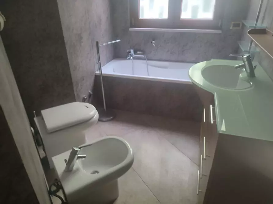 Immagine 22 di Appartamento in affitto  in Parco carelli a Napoli