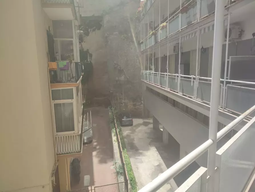 Immagine 28 di Appartamento in affitto  in Parco carelli a Napoli