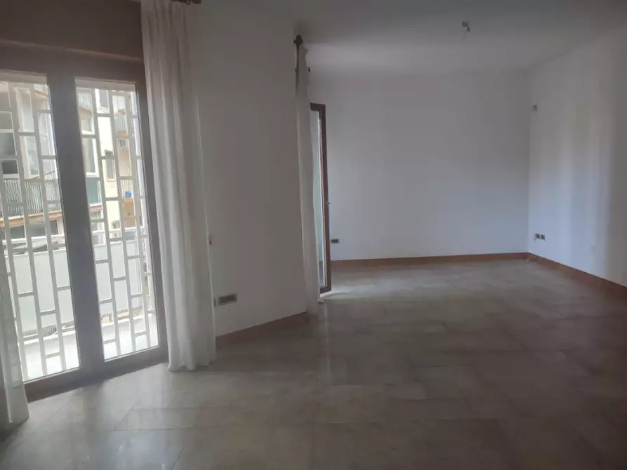 Immagine 30 di Appartamento in affitto  in Parco carelli a Napoli