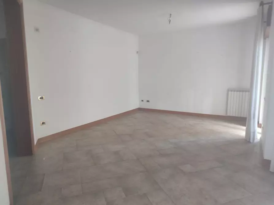 Immagine 31 di Appartamento in affitto  in Parco carelli a Napoli