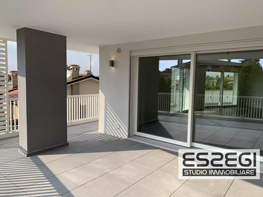 Immagine 1 di Attico in vendita  in Via San Domenico a Selvazzano Dentro