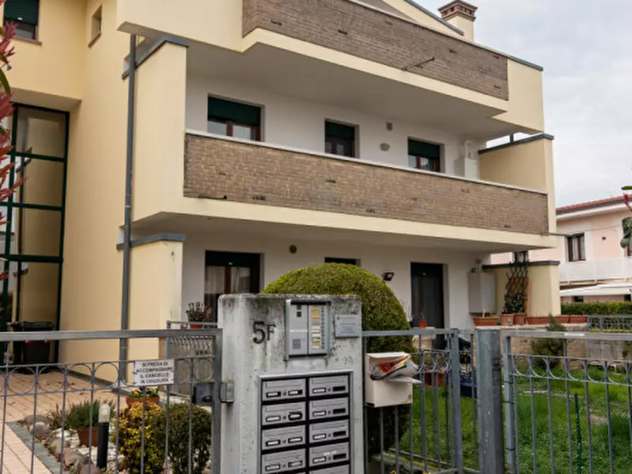 Immagine 3 di Appartamento in vendita  in Via Marcello Benedetto a Abano Terme